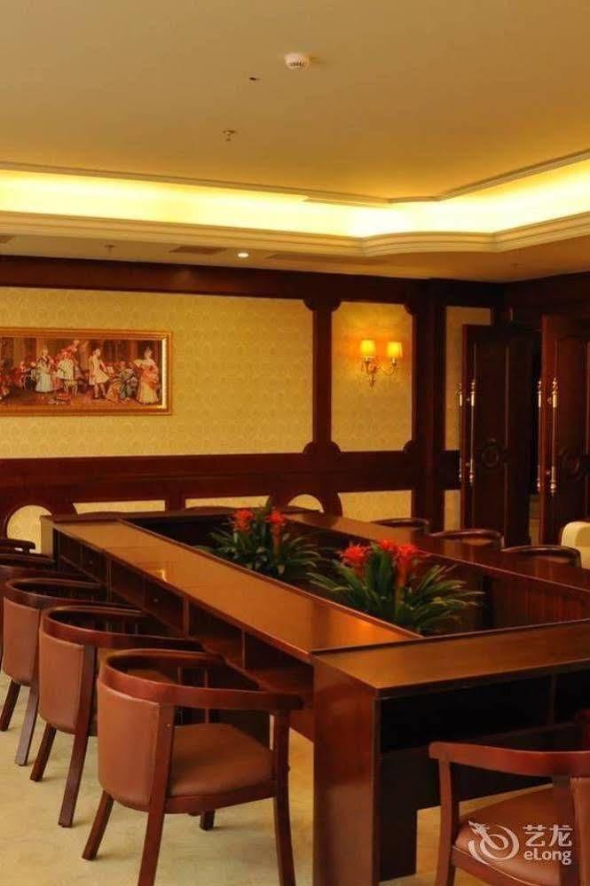 Vienna Hotel Sh Fengxian Nanqiao Jinhai Road Shanghai Exterior photo